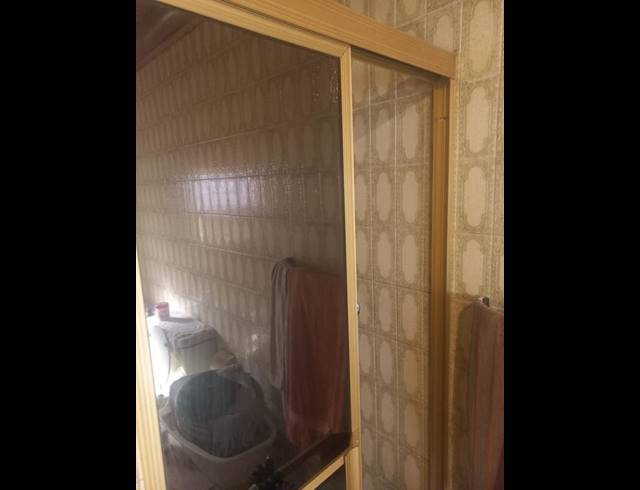 4 BEDROOM HOUSE FOR SALE IN BEZUIDENHOUT VALLEY